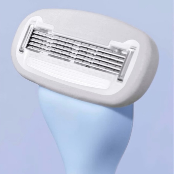 Billie Replacement Blades and Magnet - Picture 7 of 13